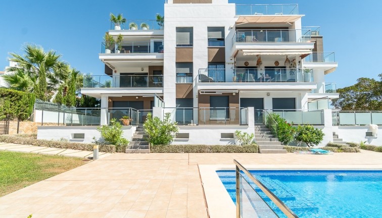 Reventa - Apartamento dúplex - Villamartín