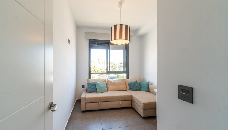 Reventa - Apartamento dúplex - Villamartín