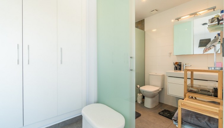 Reventa - Apartamento dúplex - Villamartín