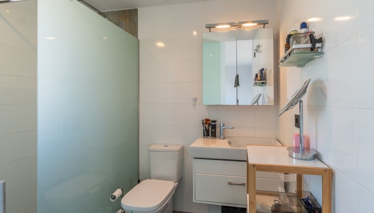 Reventa - Apartamento dúplex - Villamartín