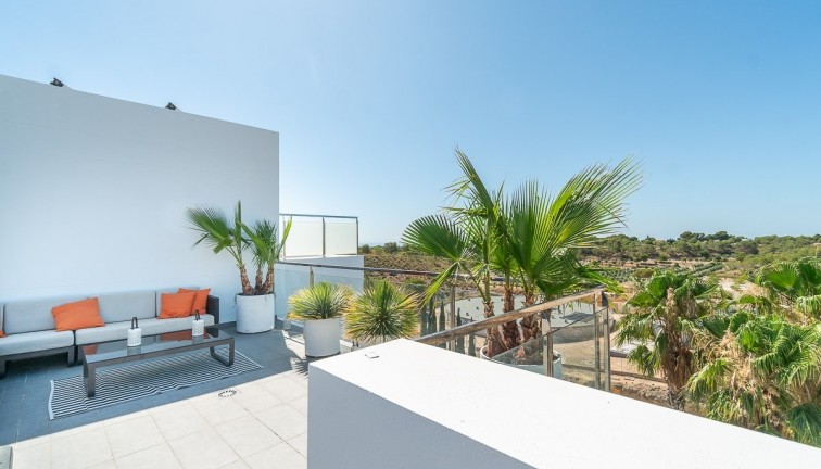Reventa - Apartamento dúplex - Villamartín