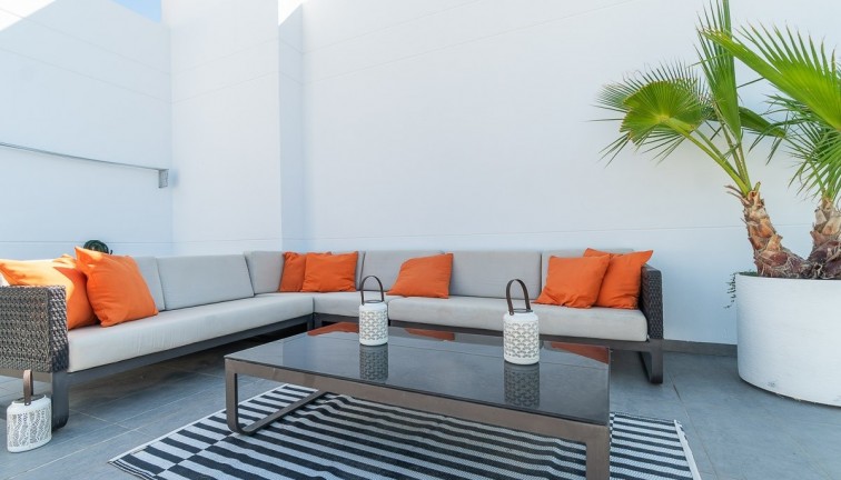 Reventa - Apartamento dúplex - Villamartín