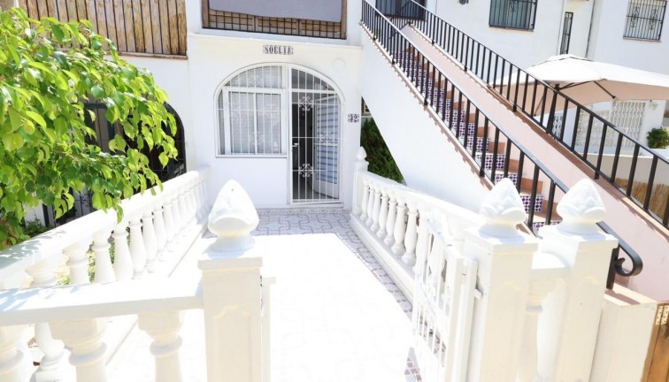 Jälleenmyynti - Bungalow - Torrevieja - Los Balcones