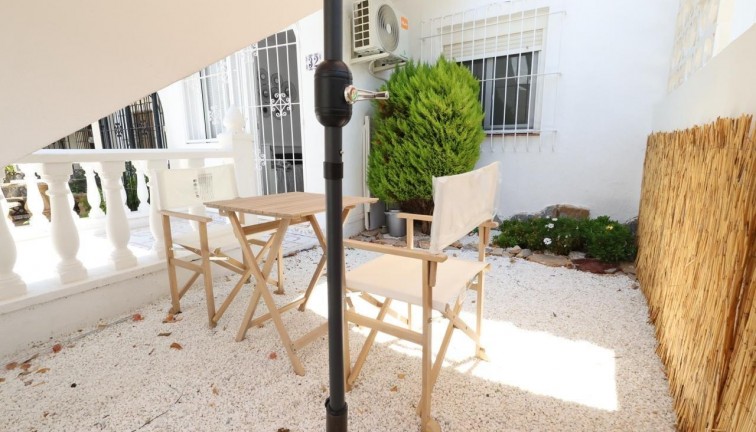 Jälleenmyynti - Bungalow - Torrevieja - Los Balcones