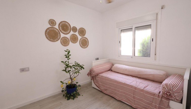 Jälleenmyynti - Bungalow - Torrevieja - Los Balcones