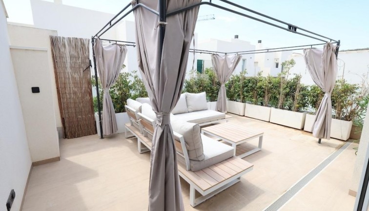 Resale - Apartment - Top Floor Apartment - Algorfa - Comunidad valenciana