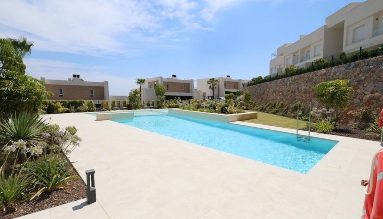 Resale - Apartment - Top Floor Apartment - Algorfa - Comunidad valenciana