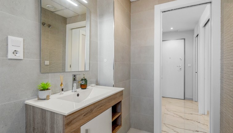 Resale - Apartment - Orihuela Costa - Playa Flamenca