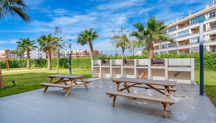 Resale - Apartment - Orihuela Costa - Playa Flamenca