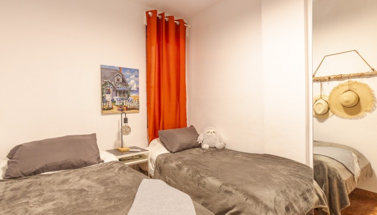 Resale - Apartment - Top Floor Apartment - Torrevieja