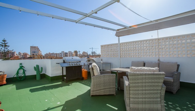Resale - Apartment - Top Floor Apartment - Torrevieja