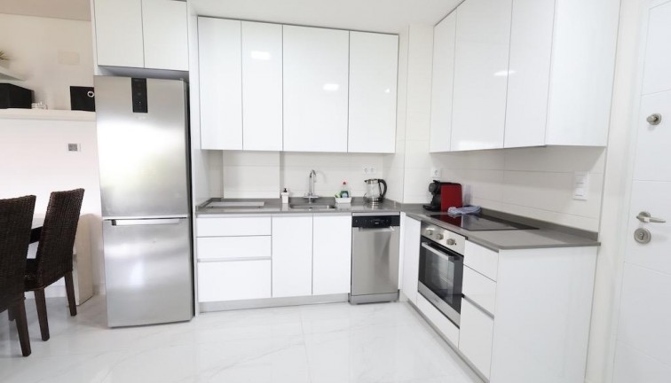 Resale - Apartment - Orihuela Costa - Villamartín