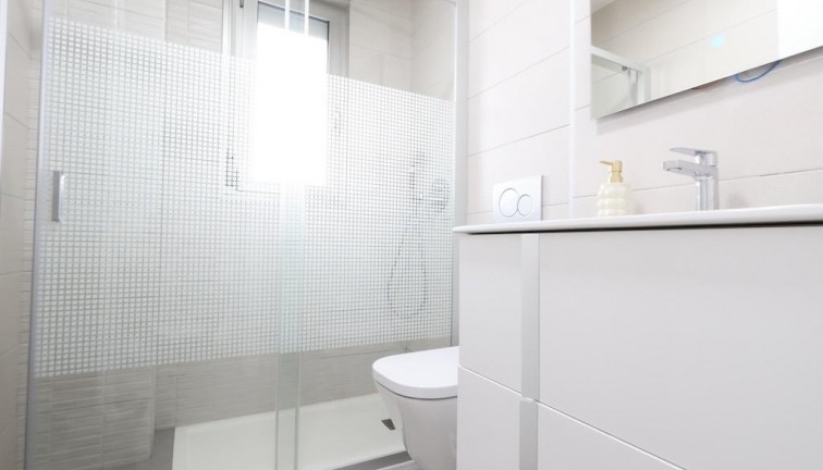 Resale - Apartment - Orihuela Costa - Villamartín