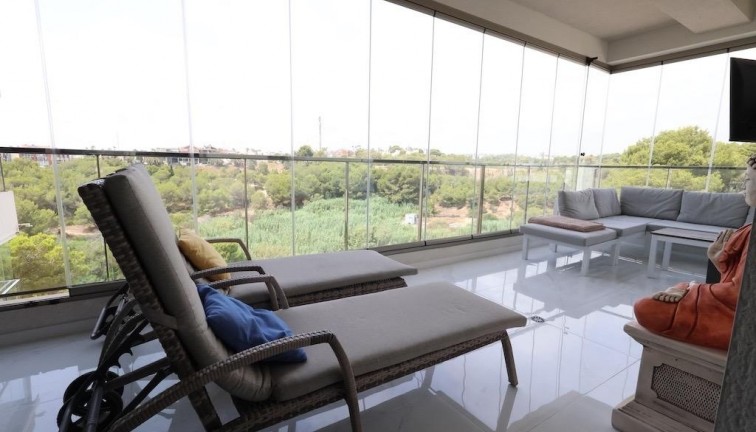 Resale - Apartment - Orihuela Costa - Villamartín