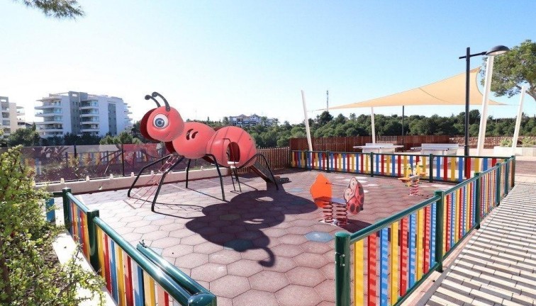 Resale - Apartment - Orihuela Costa - Villamartín