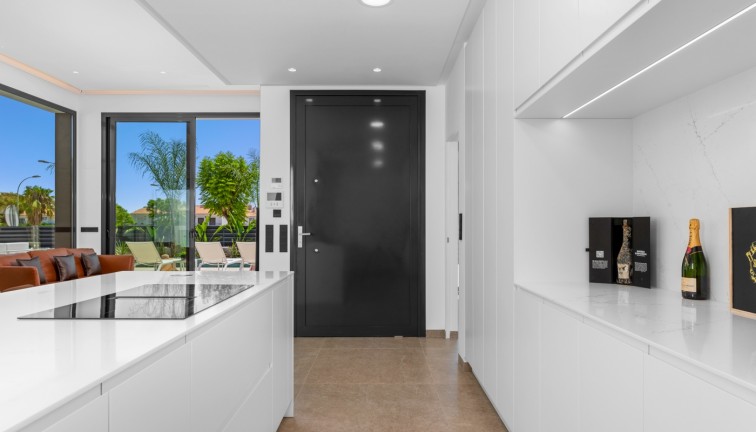 Resale - Chalet - El Campello - El Amerador