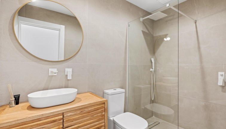 Resale - Chalet - Torrevieja - El chaparral
