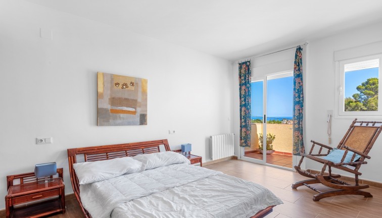 Resale - Chalet - Alfaz del Pi - Alfas del Pí