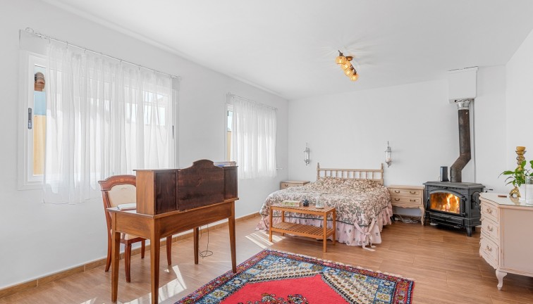 Resale - Chalet - Alfaz del Pi - Alfas del Pí