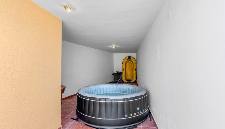 Resale - Chalet - Alfaz del Pi - Alfas del Pí