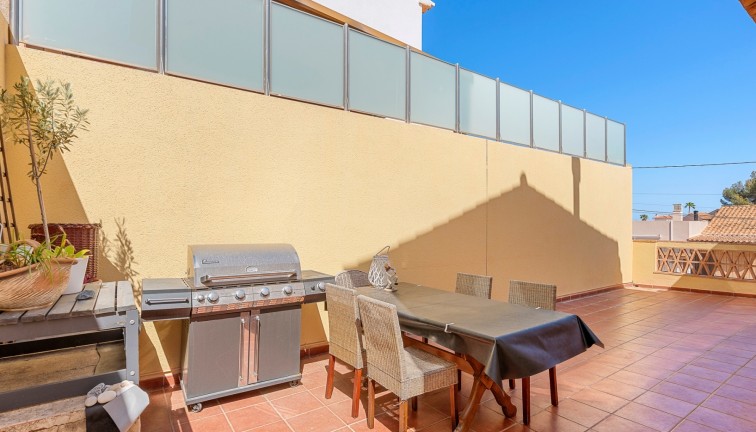 Resale - Chalet - Alfaz del Pi - Alfas del Pí