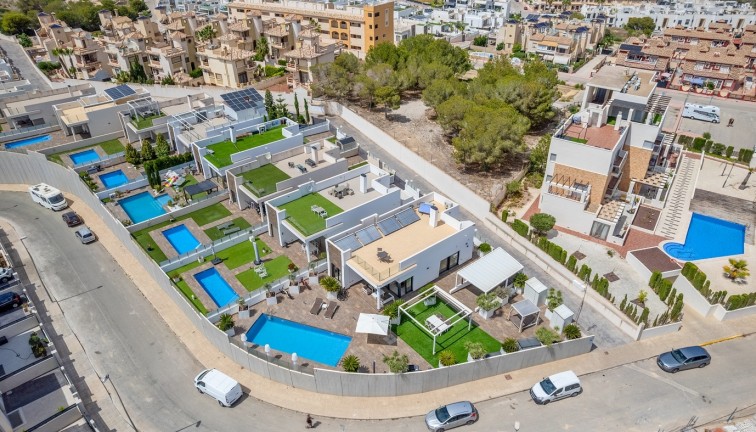 Jälleenmyynti - Erillistalo - Orihuela Costa - Villamartín