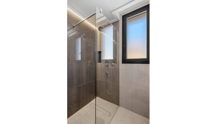 Resale - Chalet - Guardamar del Segura