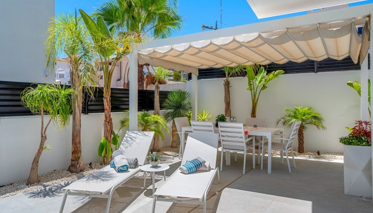 Resale - Chalet - Guardamar del Segura