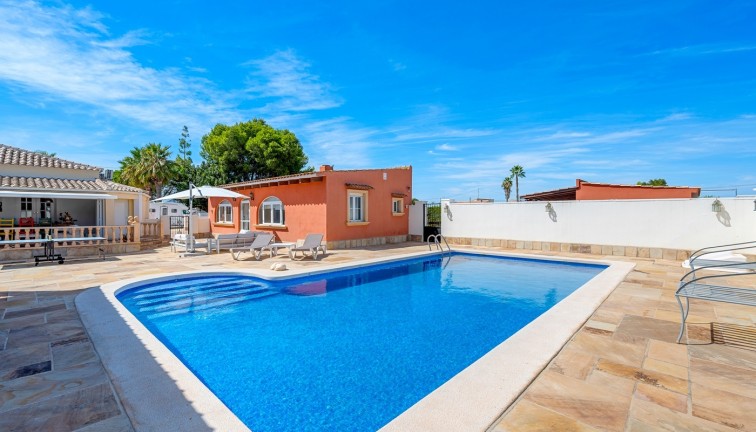 Jälleenmyynti - Country estate - Almoradí - Las Heredades