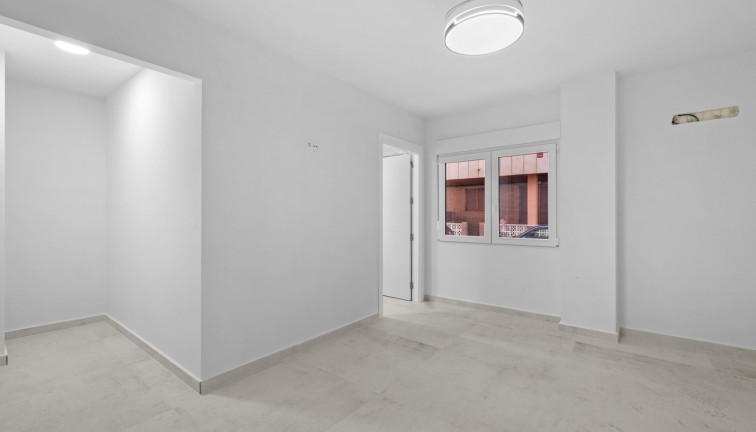 Reventa - Apartamento / piso - Torrevieja - Acequion