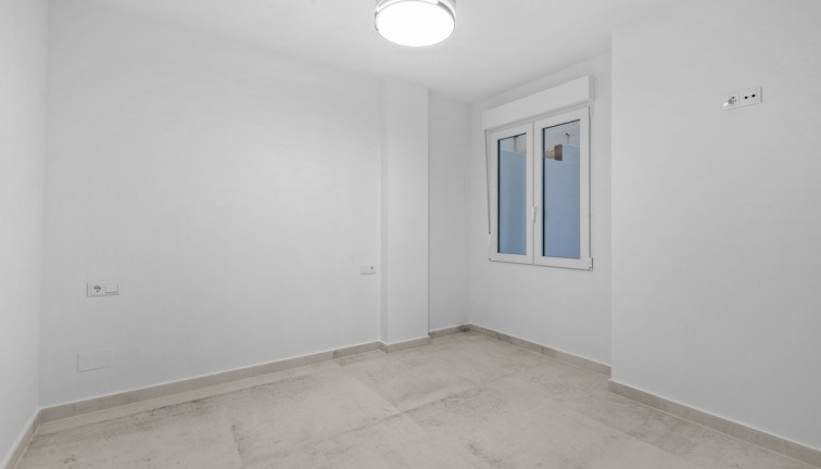 Reventa - Apartamento / piso - Torrevieja - Acequion