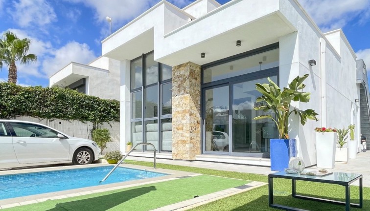 Resale - Chalet - Ciudad quesada - Rojales