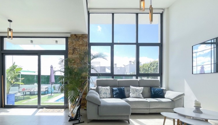 Resale - Chalet - Ciudad quesada - Rojales