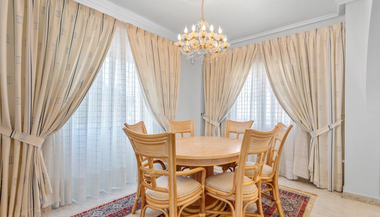 Resale - Chalet - Ciudad quesada - Ciudad Quesada - Rojales