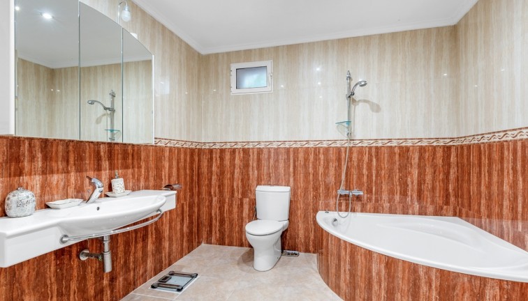 Resale - Chalet - Ciudad quesada - Ciudad Quesada - Rojales