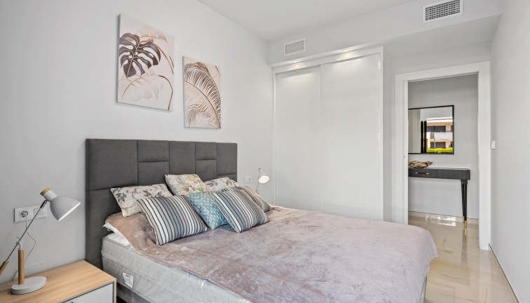 Resale - Apartment - Orihuela Costa - Playa Flamenca