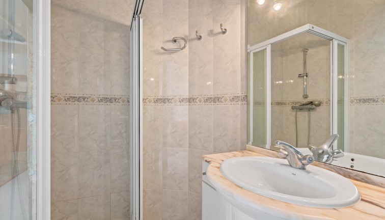 Resale - Chalet - Ciudad quesada - Ciudad Quesada - Rojales