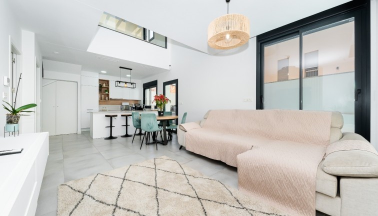 Reventa - Chalet - Los Montesinos - LOS MONTESINOS