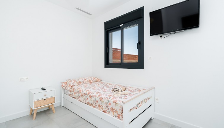 Reventa - Chalet - Los Montesinos - LOS MONTESINOS