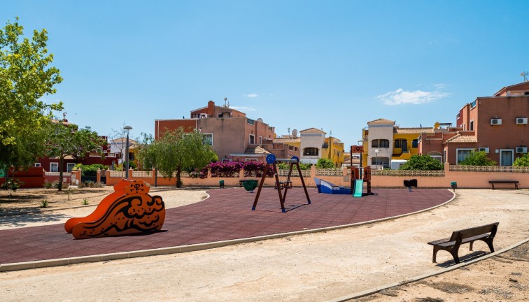 Reventa - Chalet - Los Montesinos - LOS MONTESINOS