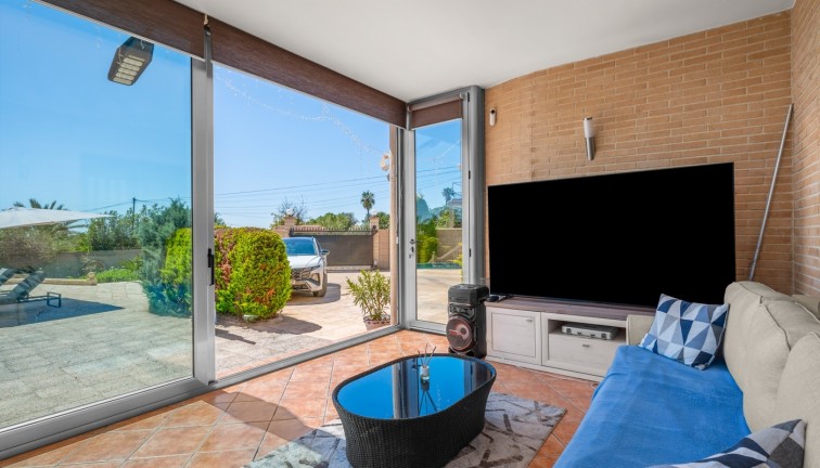 Jälleenmyynti - Country estate - Crevillente