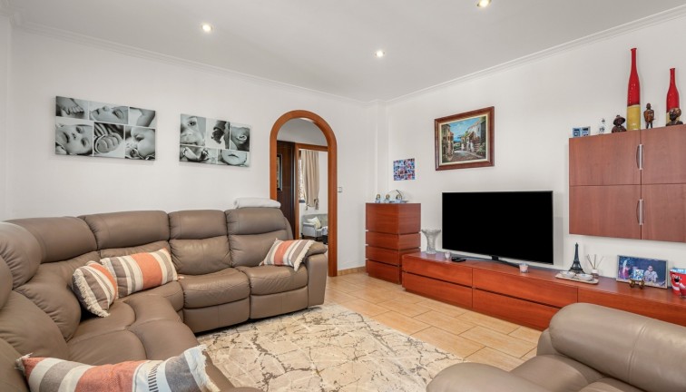 Jälleenmyynti - Country estate - Crevillente