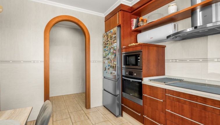 Jälleenmyynti - Country estate - Crevillente
