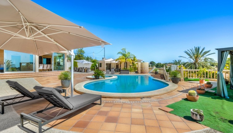 Jälleenmyynti - Country estate - Crevillente