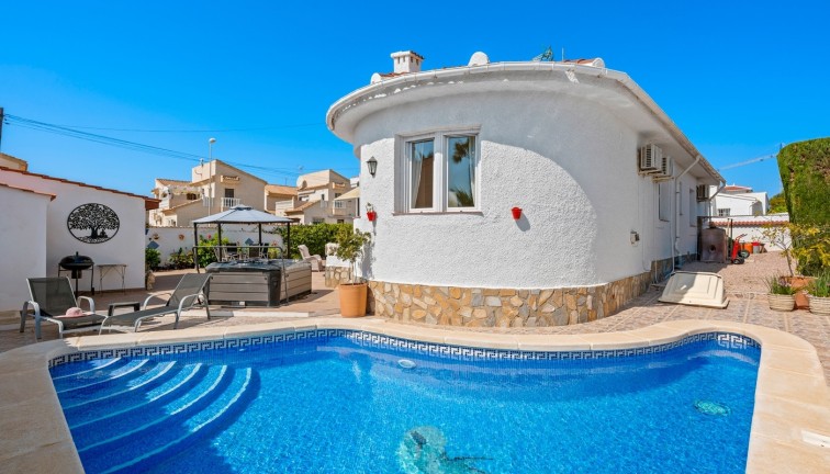 Resale - Chalet - Ciudad quesada - Rojales