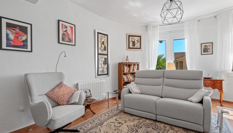 Resale - Chalet - Ciudad quesada - Rojales