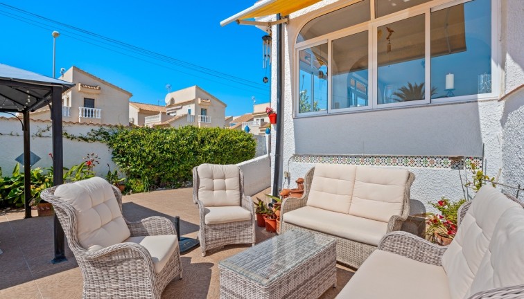 Resale - Chalet - Ciudad quesada - Rojales