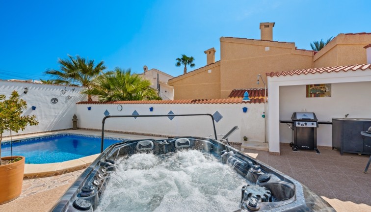 Resale - Chalet - Ciudad quesada - Rojales