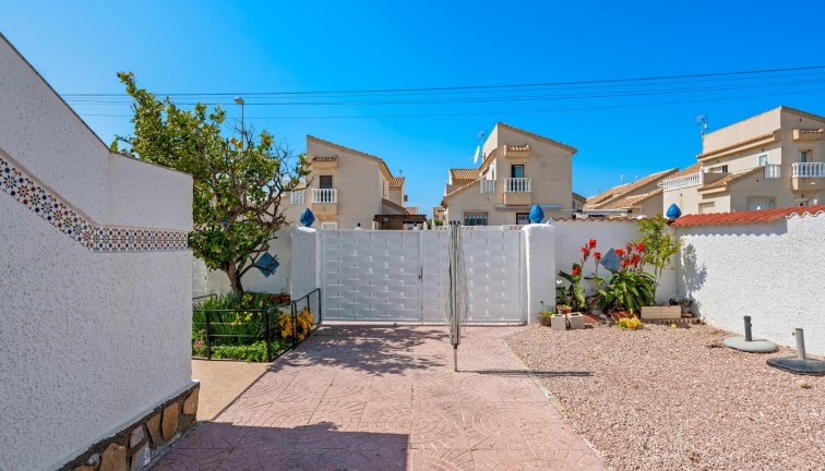 Resale - Chalet - Ciudad quesada - Rojales