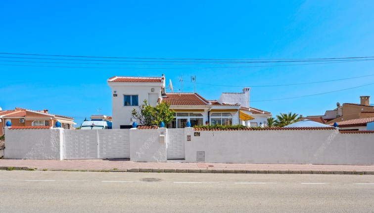 Resale - Chalet - Ciudad quesada - Rojales
